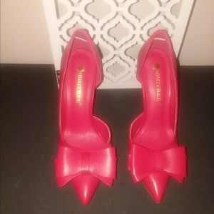 Red bow accent 4in stiletto pumps